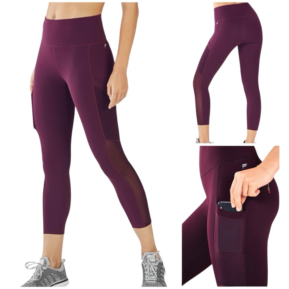 NWT Fabletics Mila Pocket Capri High Waist Powerhold Size Medium